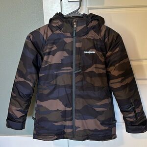 EUC kids camo Patagonia Powder Town Jacket size small 7-8